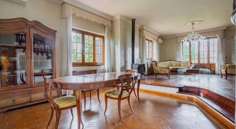 Villa with 4 rooms for 8 persons — photo 3