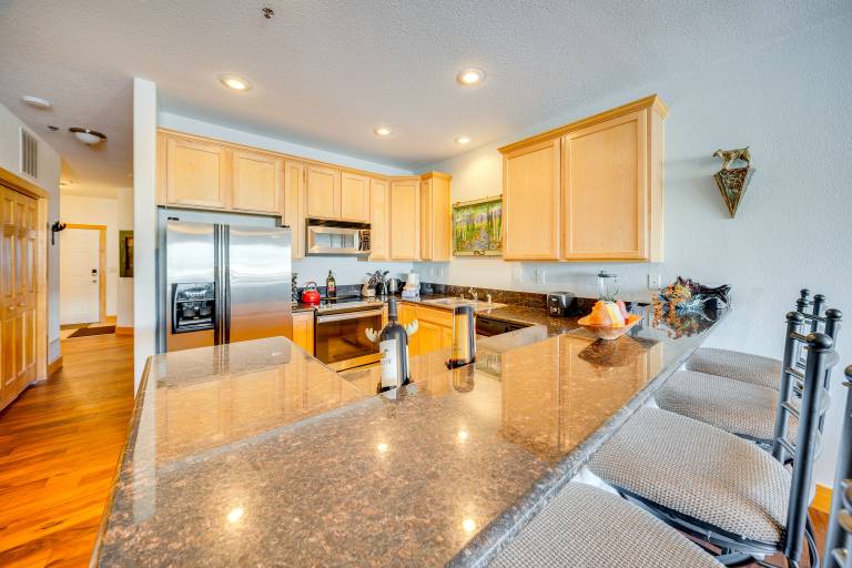 6 Mi to Keystone Resort: Dillon Condo w/ Balcony — photo 2