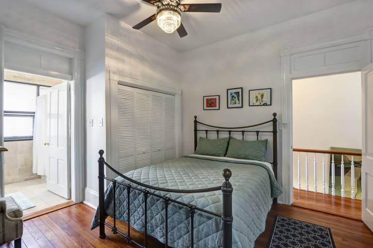 Family-friendly beautiful house with yard & terrace | City view | Dogs allowed — photo 4