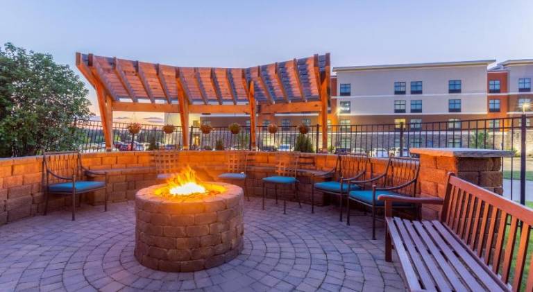 Staybridge Suites Davenport By IHG — photo 3