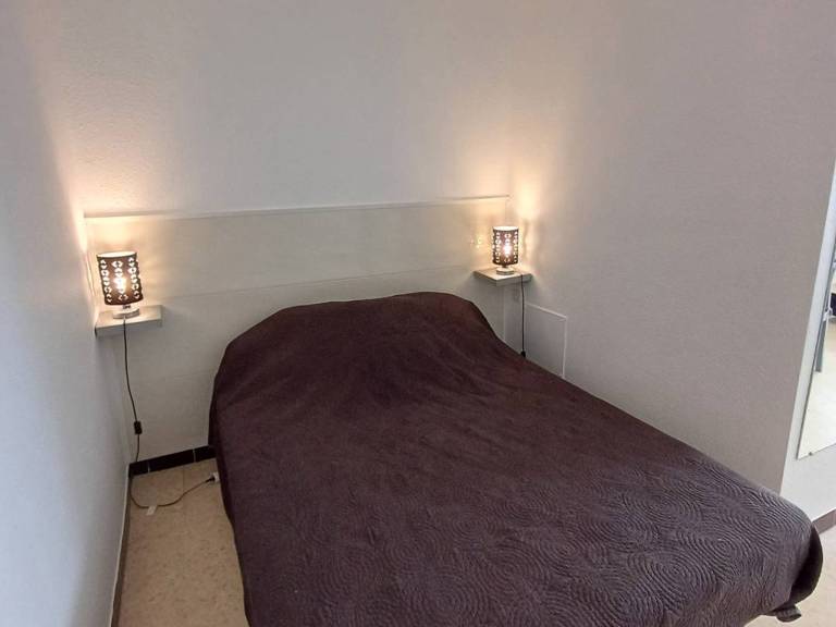 1BR on 2nd floor, near thermal baths, pets allowed — photo 5