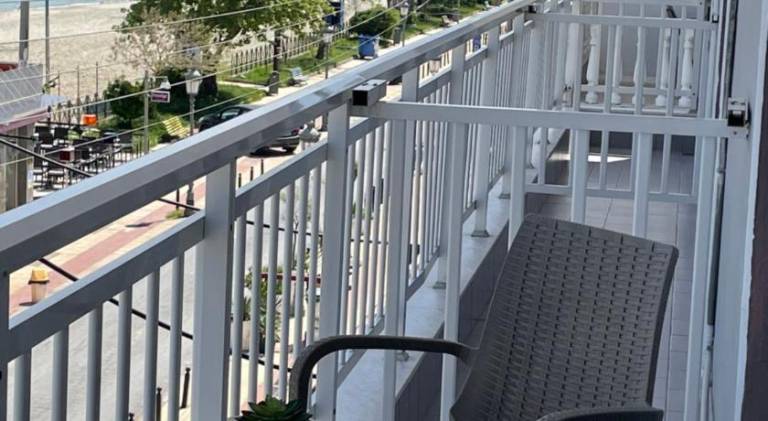 Apartment with terrace | Next to the beach | Pets are welcome — photo 4