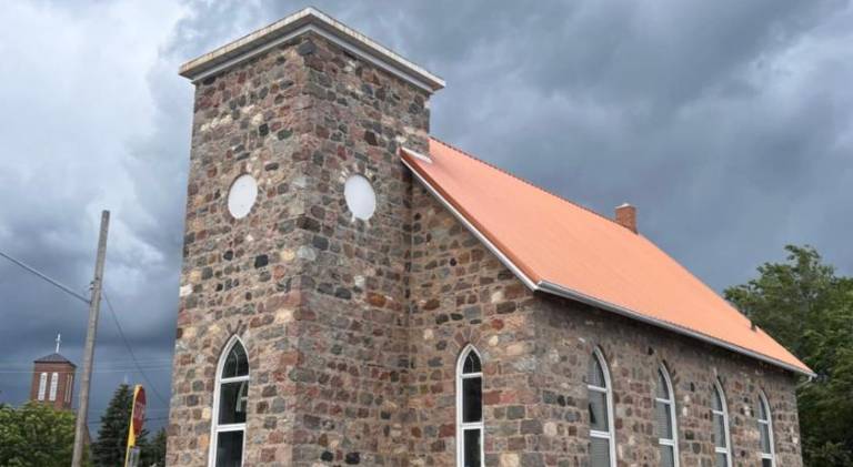 Old Stone Inn in Estevan, SK