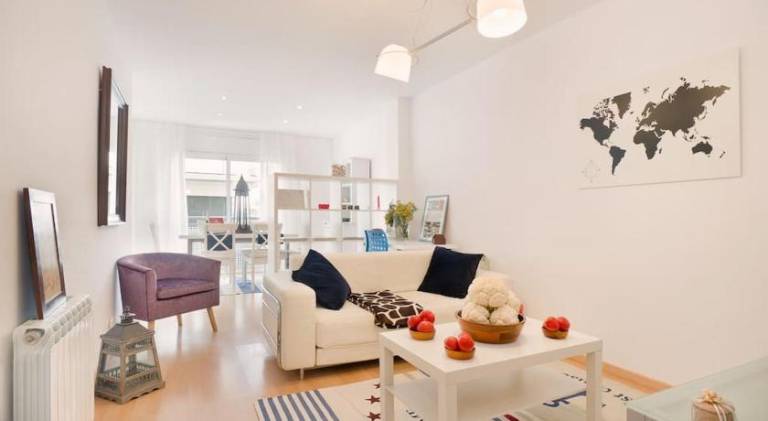 Rental apartment with terrace — photo 2