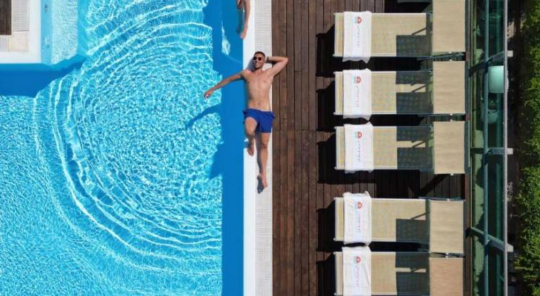 Universal Hotel & Homes in Cattolica