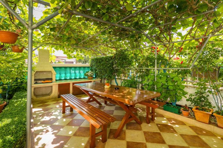 Villa with barbeque & garden | Next to the beach | Pets allowed — photo 4