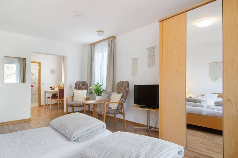 Studio Apartment 'Nr 8' with Shared Terrace, Shared Garden and Wi-Fi — photo 4