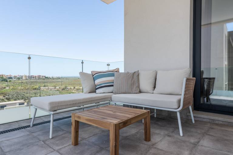 Apartment with yard, terrace & pool in Ayamonte