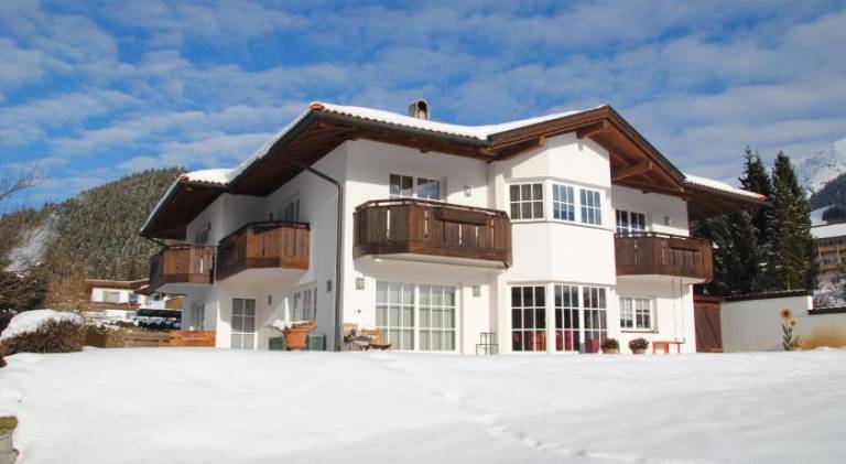 Beautiful rental apartment | Dogs allowed in See