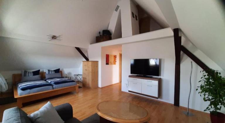 Rental apartment with terrace & garden in Herrieden