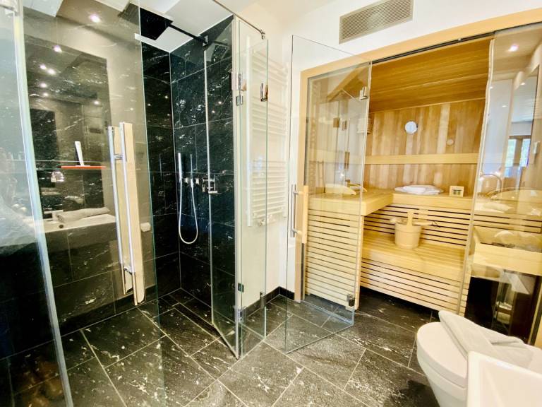 Luxus Unterkunft Proraloft 6 in Prora Düne 7 mit wohnungseigener Sauna und Kamin — photo 4