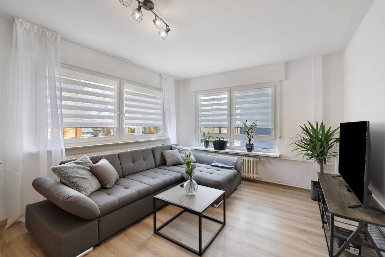 Fully equipped pleasant rental apartment with patio | Pet-friendly — photo 2