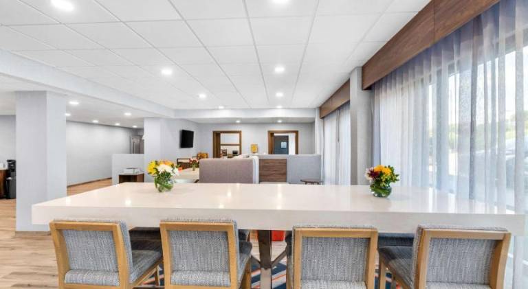 Hampton Inn Knoxville-Airport — photo 5