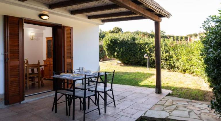 Pleasant house with terrace & yard | Pets are welcome — photo 4