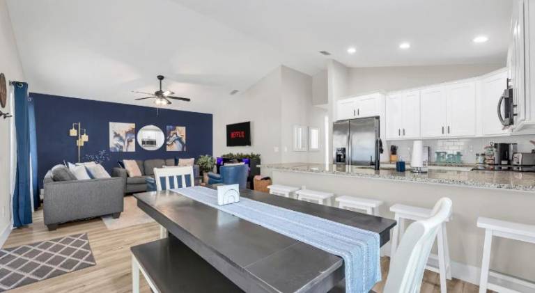 House | Pets are welcome — photo 4