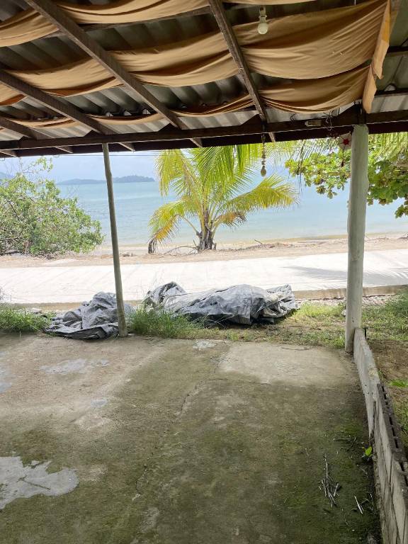 Gunny Bangalo in Ranong