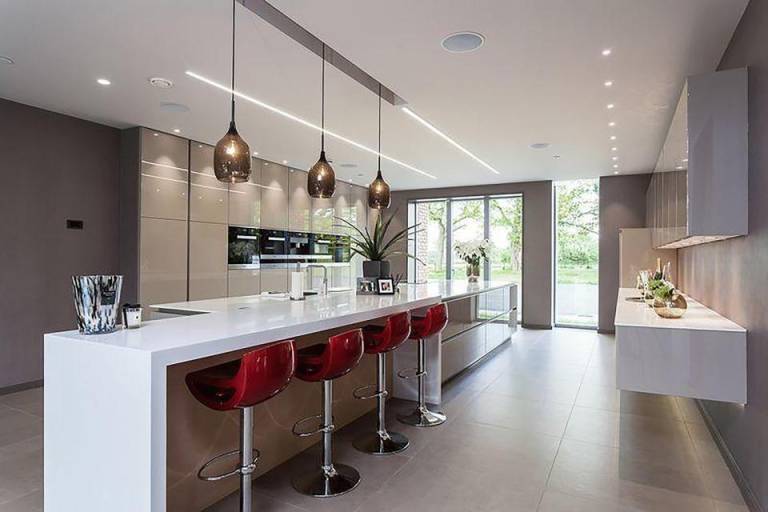 Villa with garden, pool & grill | Near Bo-Kaap — photo 4