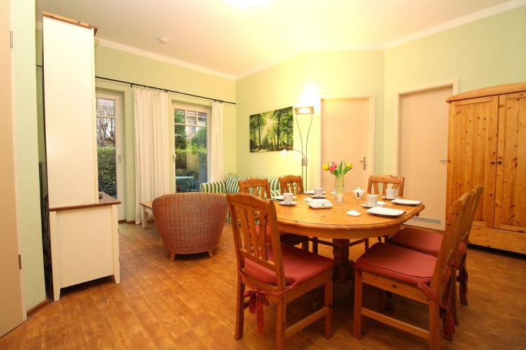 Appartementhaus Strandstr.32 WE 5: strandnahe moderne 3-Zimmer-Fewo mit Terrasse — photo 2