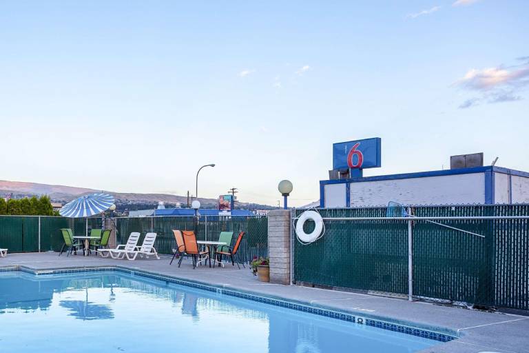 Motel 6 Wenatchee, WA — photo 2