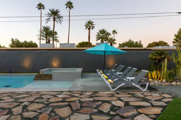 The Desert Xscape Pool Views — photo 5