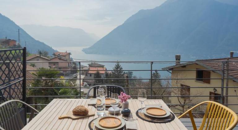 Charming rental apartment | Pet-friendly in Lezzeno