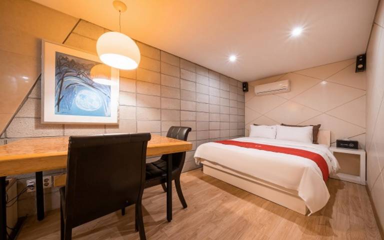 Bucheon Sangdong R Hotel