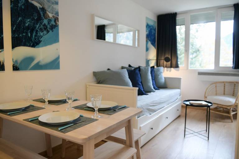 Apartment with terrace — photo 2