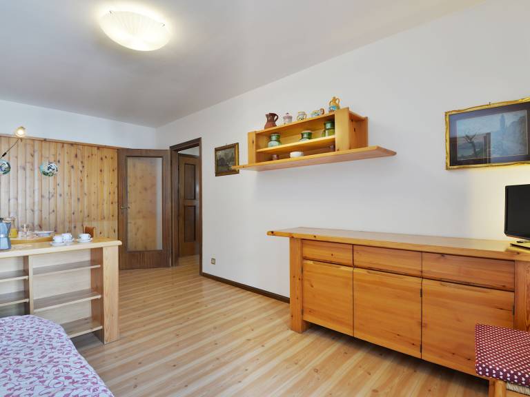Rental apartment with patio | Mountain view — photo 5