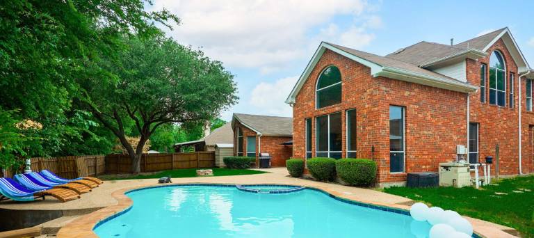 House  Forney