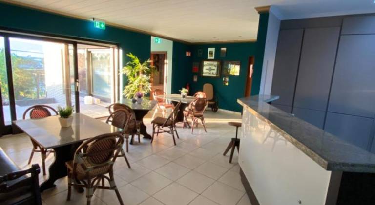 Wonderful serviced apartment with patio & garden | Pet-friendly — photo 2