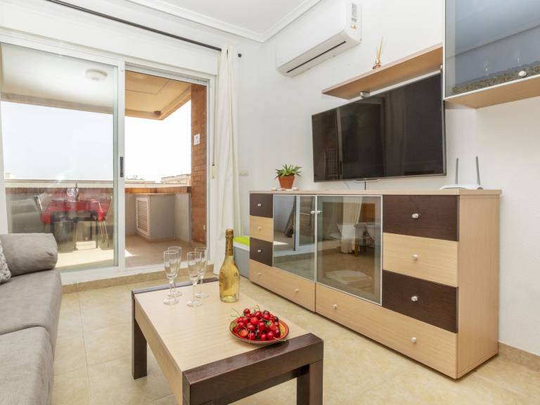Rental apartment with patio, pool & yard | Perfect for remote work — photo 3