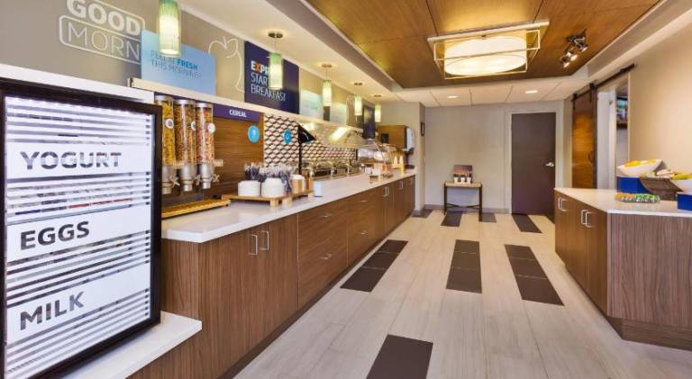 Holiday Inn Express - Waldorf By IHG — photo 3