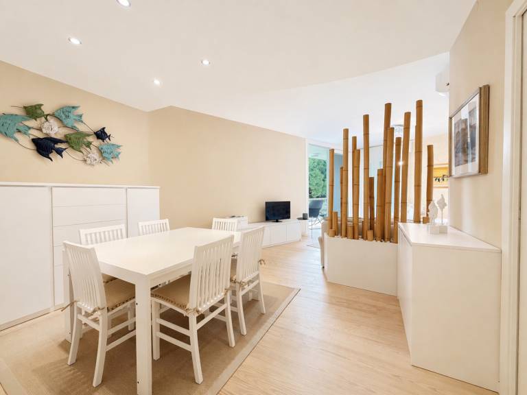 Holiday apartment with patio | Beach nearby | Pet-friendly — photo 2
