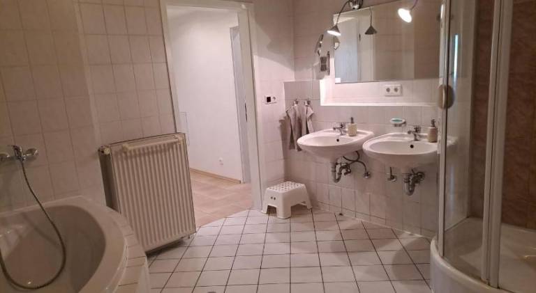 Rental apartment with 3 rooms for 8 persons — photo 4