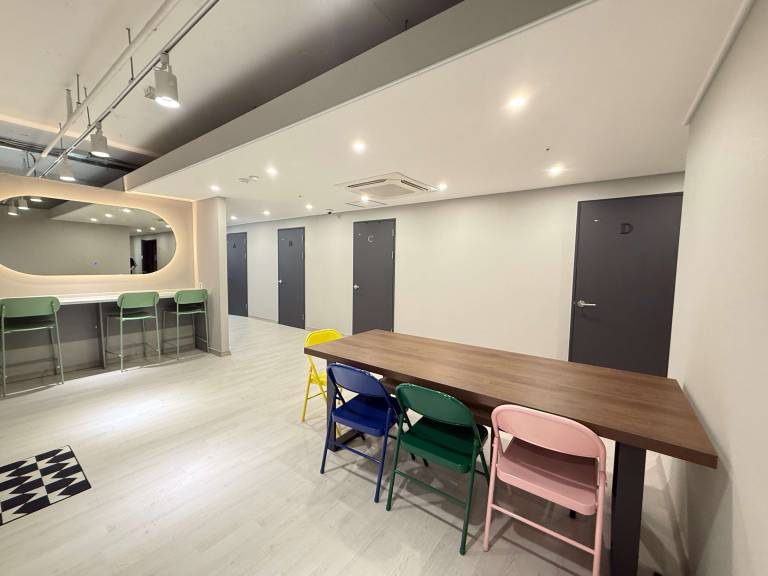 Hostel K wave Only Female Hongdae