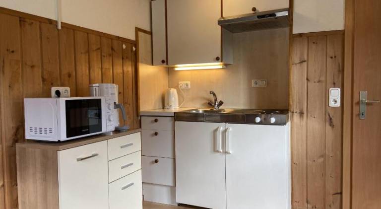Apartment with patio | Pet-friendly — photo 4