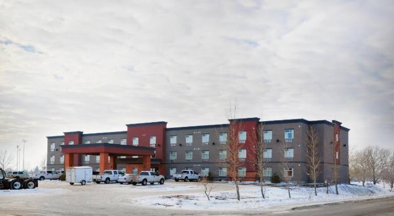 Kindersley Inn — photo 4