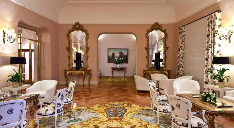 Regina Isabella-Resort Spa Restaurant — photo 5