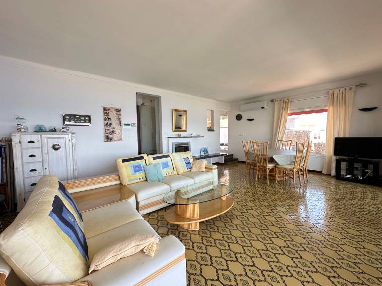 House with private pool — photo 4