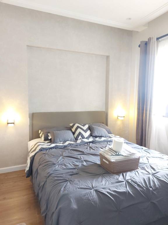 A modern 1 BR unit at Eastwood City - 28th, G! — photo 2