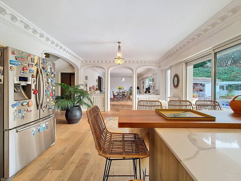 Family-friendly vacation home with terrace, barbecue & private pool | Pet-friendly — photo 5