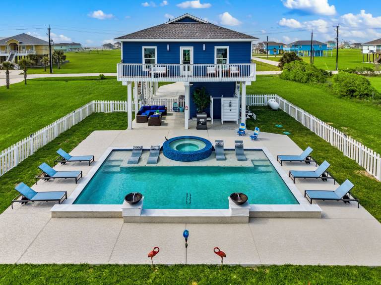 House Jamaica Beach