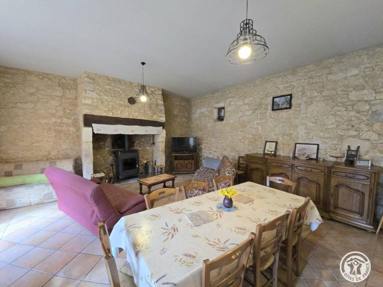 Gite with grill, terrace & garden | Dogs allowed — photo 2