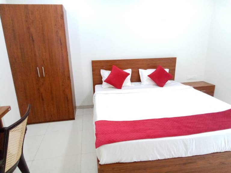 Shelke Mama s Resort & Lodging