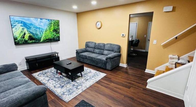 Villa with 1 room for 10 persons in Des Plaines, IL
