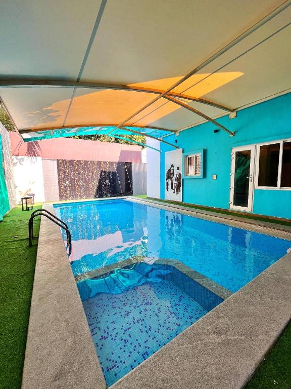 The Charlie Suites