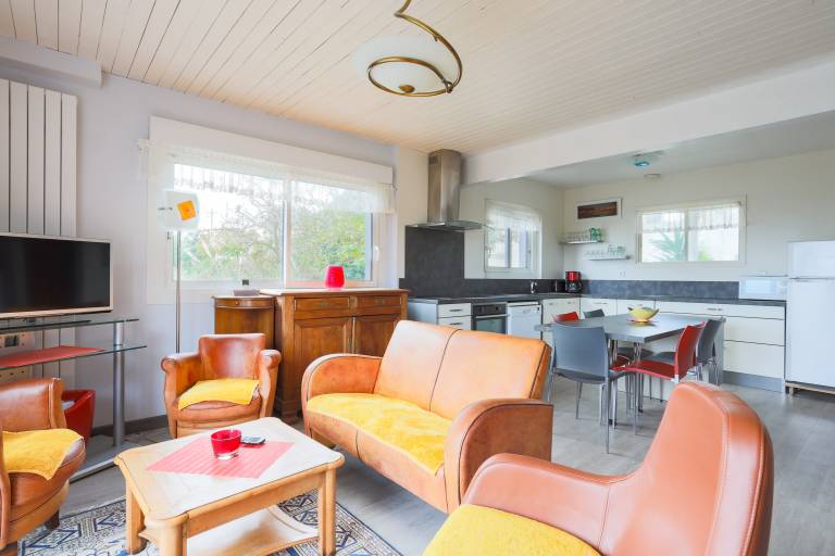 Villa 'Bellevue Rue De La Petite Corniche' with Sea View, Private Terrace and Wi-Fi — photo 4
