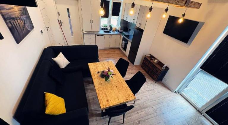 Holiday apartment with patio, barbecue & garden in Mielno