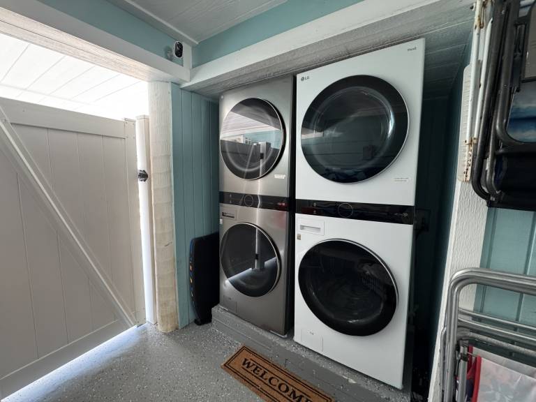 Sand Dollar 2: Canalfront & Pet Friendly with Pool by the Beach! — photo 2