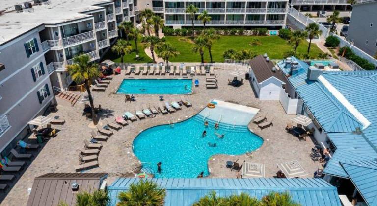Ample house | Beach nearby | Pets are welcome — photo 3